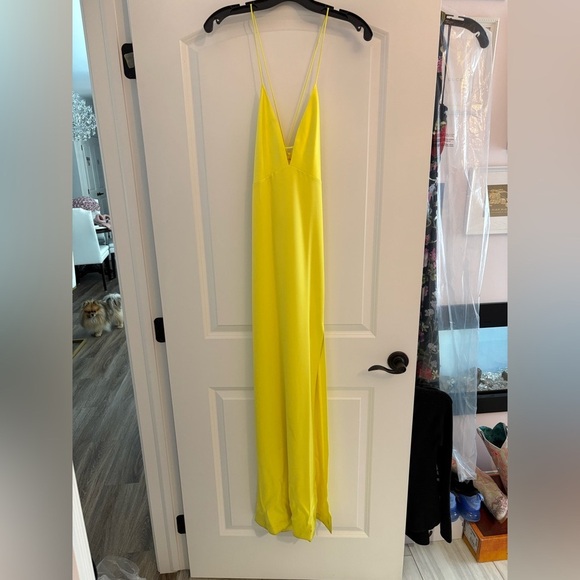 Alice + Olivia Yellow Maxi Dress Spaghetti Strap - Picture 1 of 10
